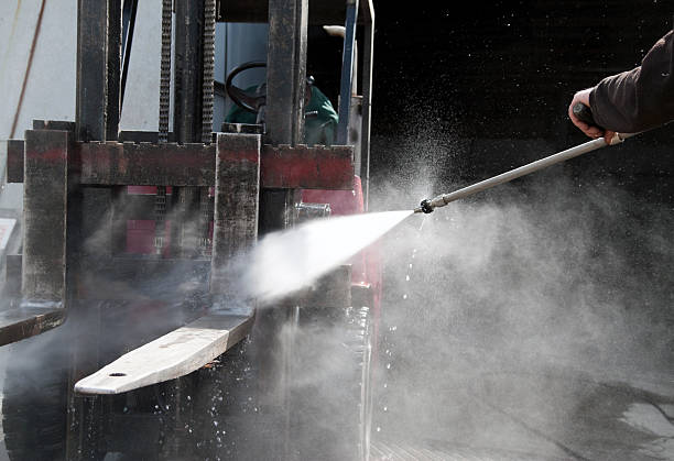 Best Parking Lot and Garage Cleaning  in Mulino, OR